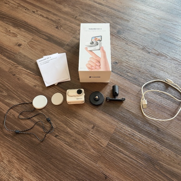 Insta360 GO 3 64 GB - Picture 2 of 2